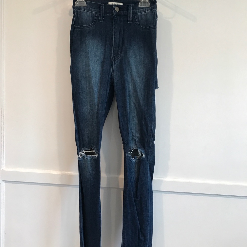 Distressed Skinny Jeans